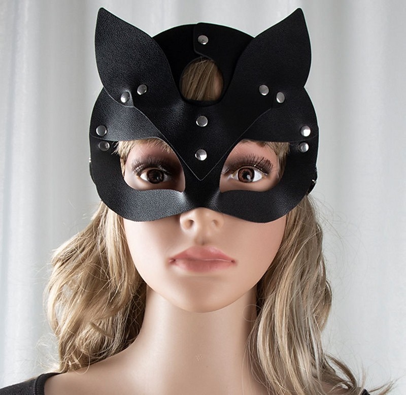 femminile sexy mezza faccia volpe gioco di ruolo maschera di pelle di gatto rivetto collare punk halloween festa trucco palla fantasia maschera pelle dell'unità di elaborazione maschera di volpe del 2025 a $10.99 –P5