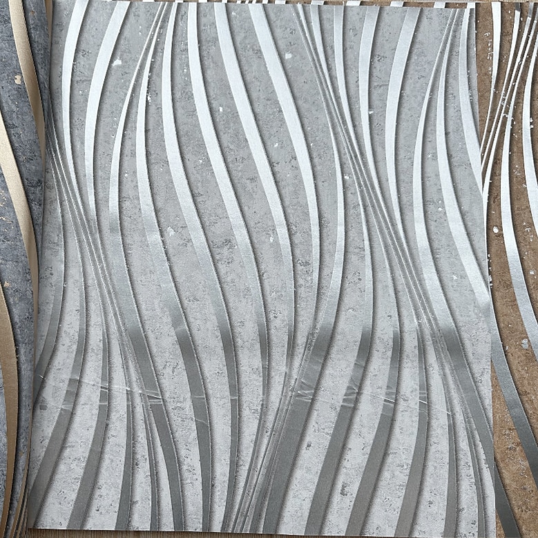 papiers peints cool papier peint texturé peinture murale 3d bande verticale non auto-adhésif pour la décoration de la maison papier peint imperméable 950x53cm/374"x20.87" gris or jaune de 2025 ? $41.99 –P11