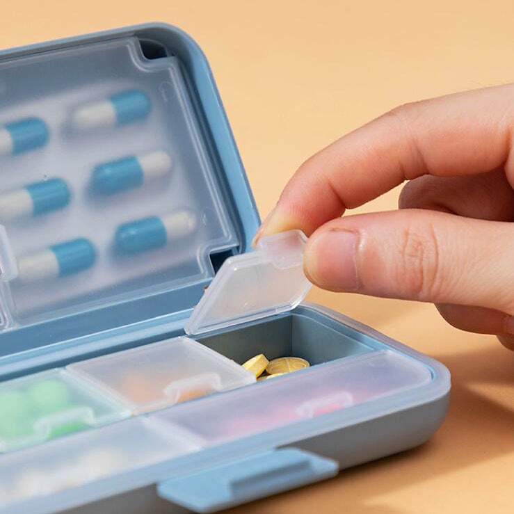Scatola portapillole sigillata portatile da 1pc, mini portapillole portatile con scomparto, custodia per pillole da viaggio, contenitore per medicinali del 2025 a $7.49 –P5
