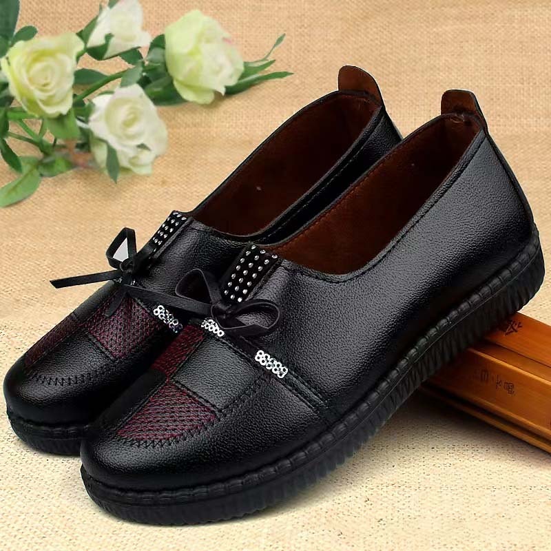 Mocassini casual slip-on da donna con suola morbida – scarpe basse leggere in pelle PU con dettagli in pizzo per camminare, viaggiare e indossare tutti i giorni del 2025 a $24.99 –P4