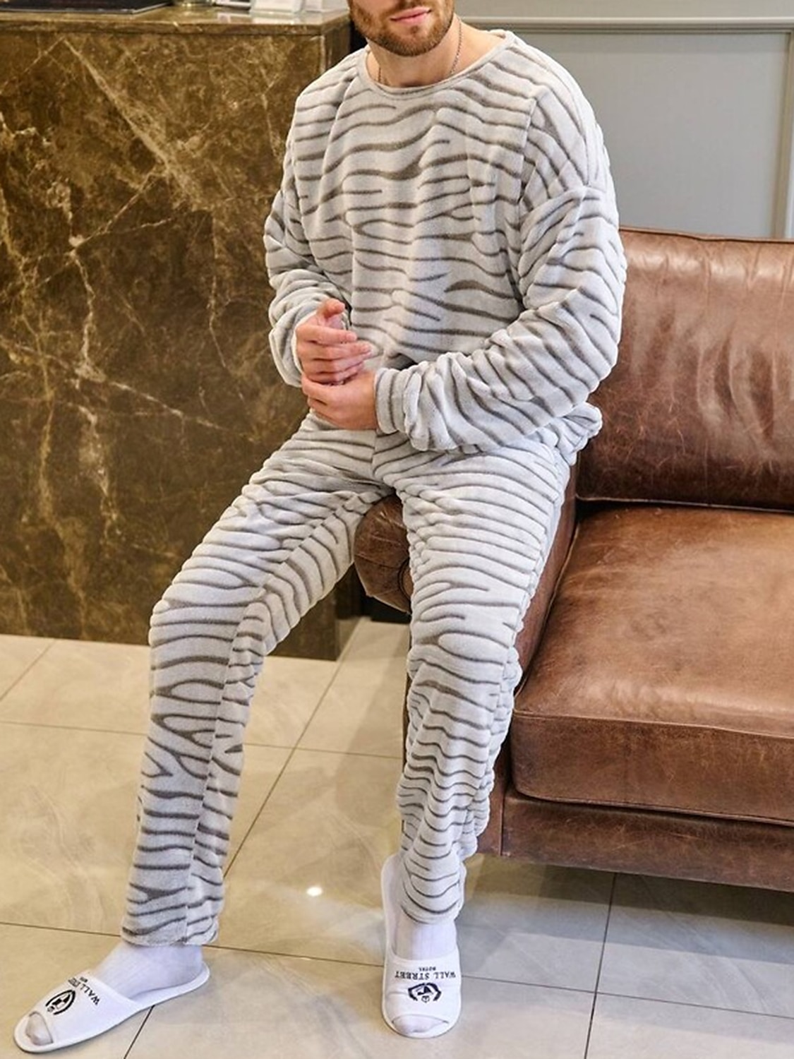 Férfi Lounge-ruházat Pizsamák Pizsama Pizsama felső és nadrág 2 darab Csík Stílusos Alkalmi Kényelmes Otthon Napi Flanel Mokaszinok Terített nyak Hosszú ujj Pullover Nadrág Rugalmas derék Nyár Tavasz 2025 - $22.99 –P2