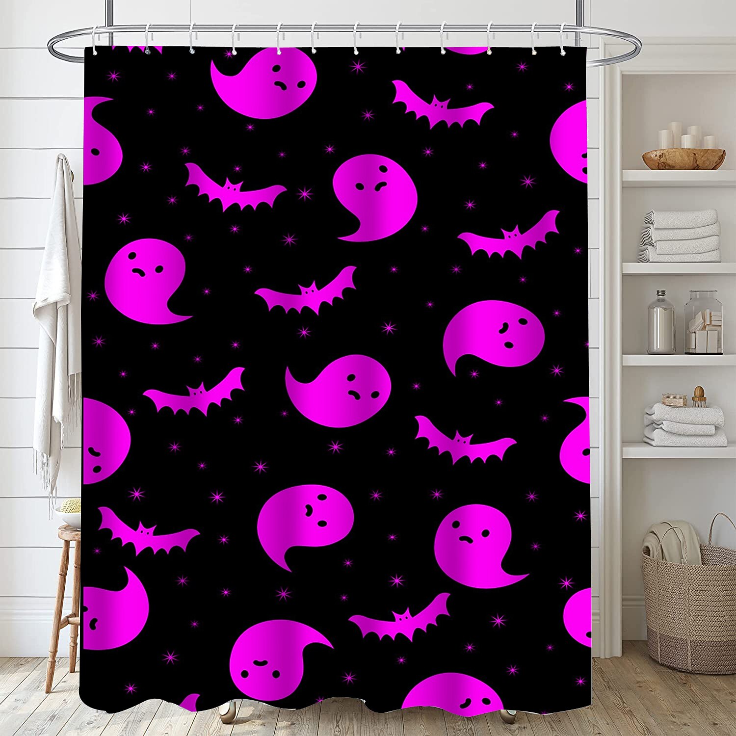 Süßer Geister-Duschvorhang | Halloween Design Mit Rosa Blumen | 180x180 Cm | Polyester