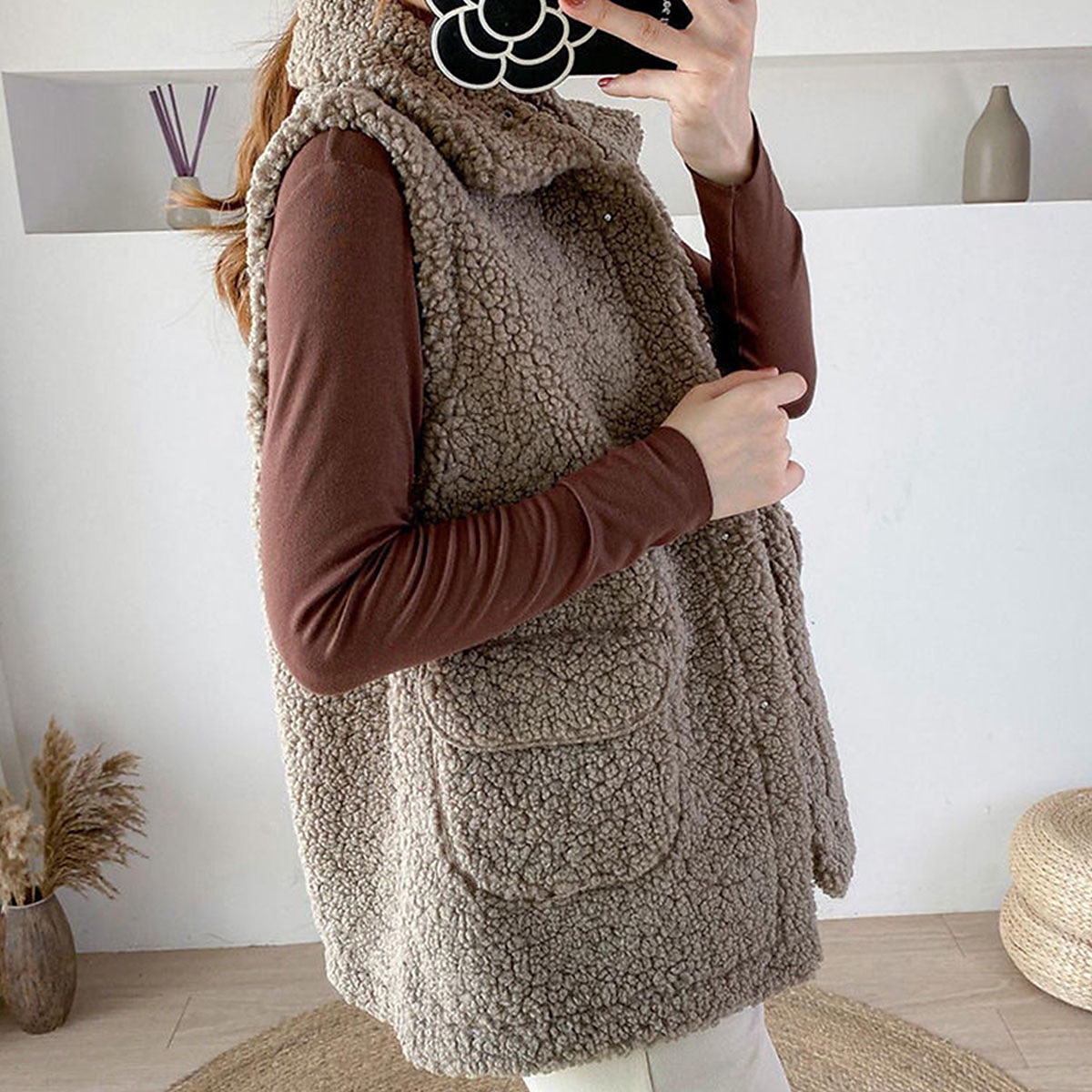 Women's Teddy Vest Winter Sherpa Jacket Winter Crop Coat with Pockets Regular Fit Windproof Warm Stylish Modern Style Plush Jacket Sleeveless Plain  Khaki Beige Coffee 2023 - US $21.99 –P6