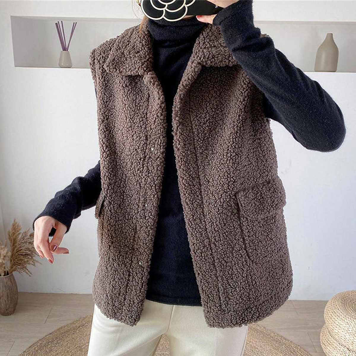 Women's Teddy Vest Winter Sherpa Jacket Winter Crop Coat with Pockets Regular Fit Windproof Warm Stylish Modern Style Plush Jacket Sleeveless Plain  Khaki Beige Coffee 2023 - US $21.99 –P10