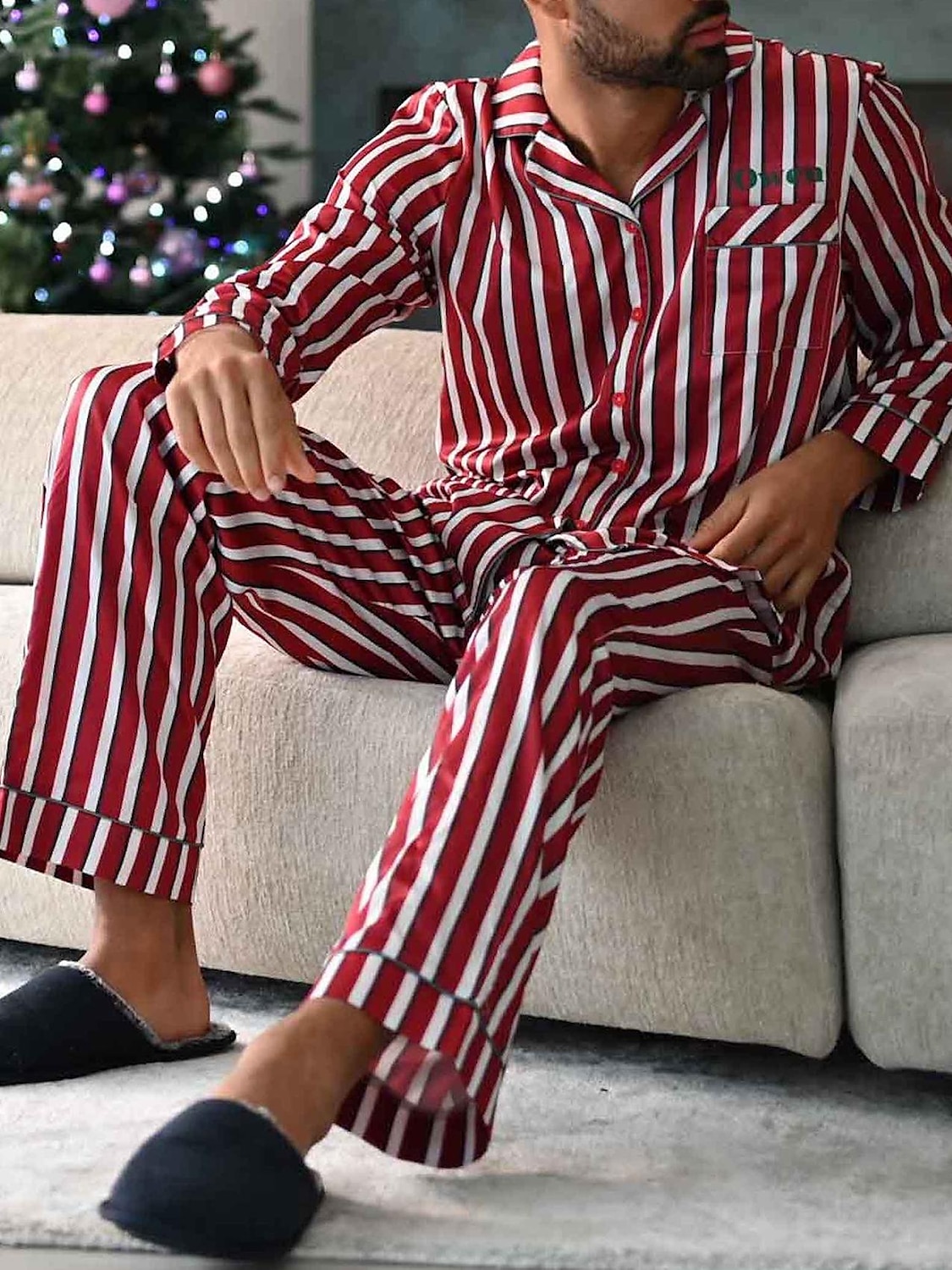 Herre lounge Nattøy Pyjamas Sett Pyjamas topp og bukse 2 deler Stripe Stilfull Fritid Komfort Hjem Daglig Bomullsblanding Komfort Knaphul Langermet Skjorte Bukse Snorer Elastisk midje Sommer Vår Rød 2025 - $41.99 –P2