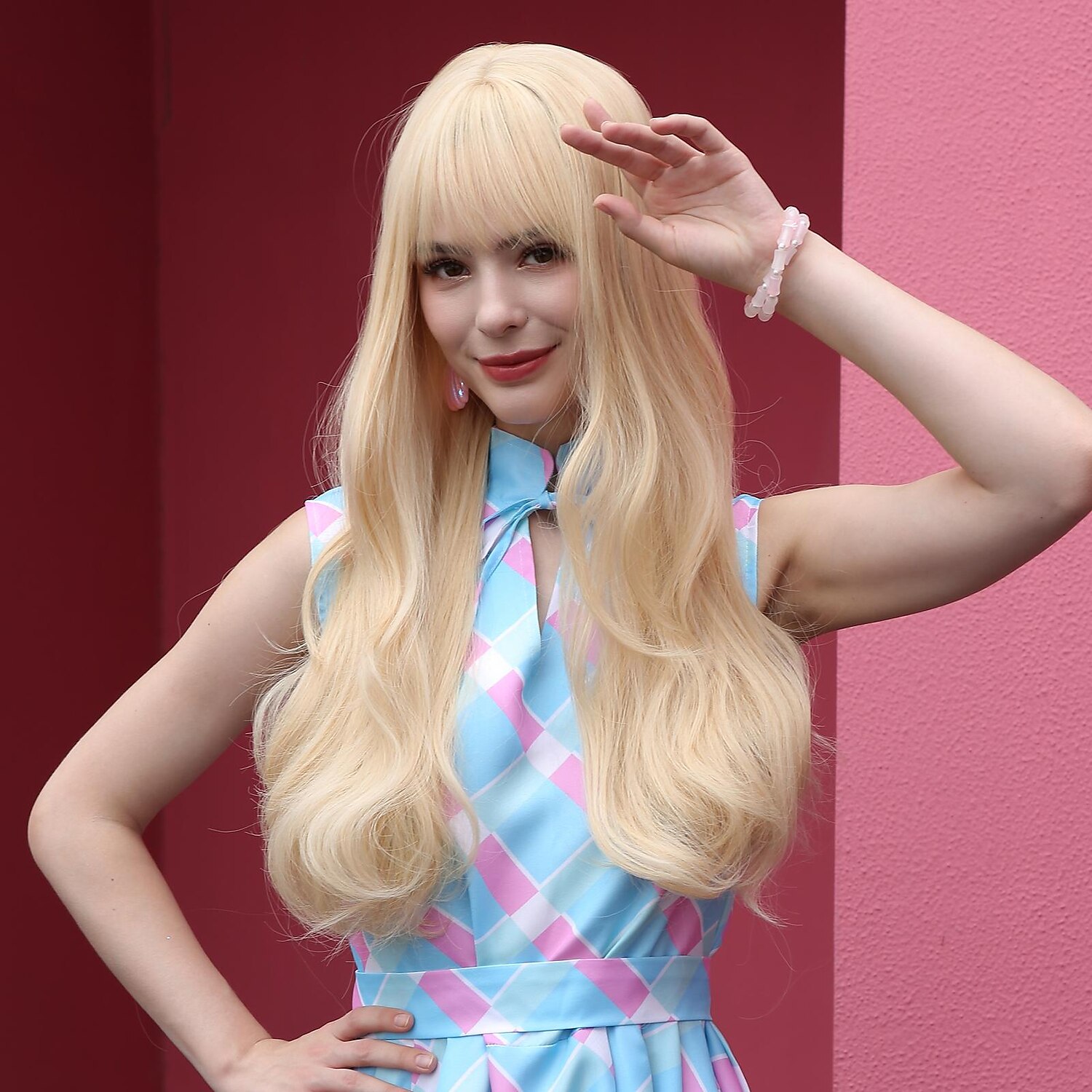24 inch synthetische pruik damespruik blond lang golvend haar met pony mode dagelijks feest cosplay 2025 - $24.99 –P2