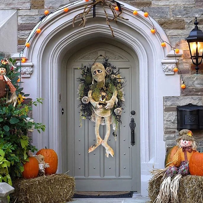 Halloween aterrador momia corona de bienvenida signo momia halloween puerta redonda placa colgante para halloween acción de gracias navidad decoración del hogar corona de bienvenida de halloween 2025 - $51.99 –P6