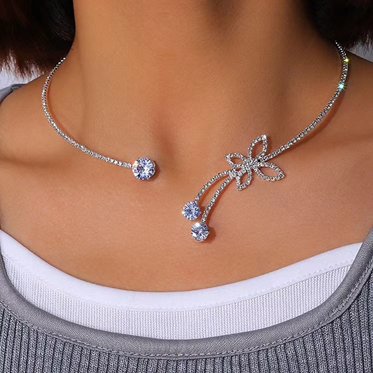 choker halsband strass dammode enkel elegant klassisk fjäril cirkel halsband för bröllopsdag bröllop gäst klänning för att imponera 2025 2025 - $8.99 -P1