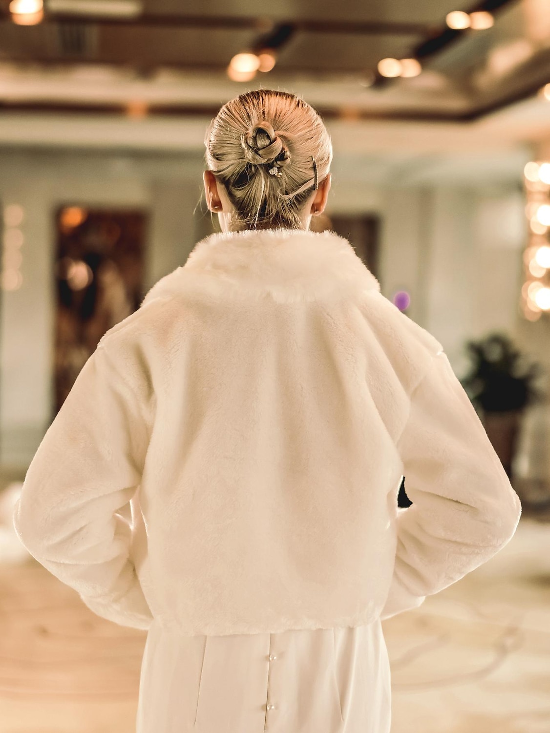 Pelssjal Sjale Sjal til kvinner Enkel Elegant Langermet Terylene Bryllup Wrap Med Fjær / pels Til Bryllup Høst vinter 2025 - $26.99 –P3