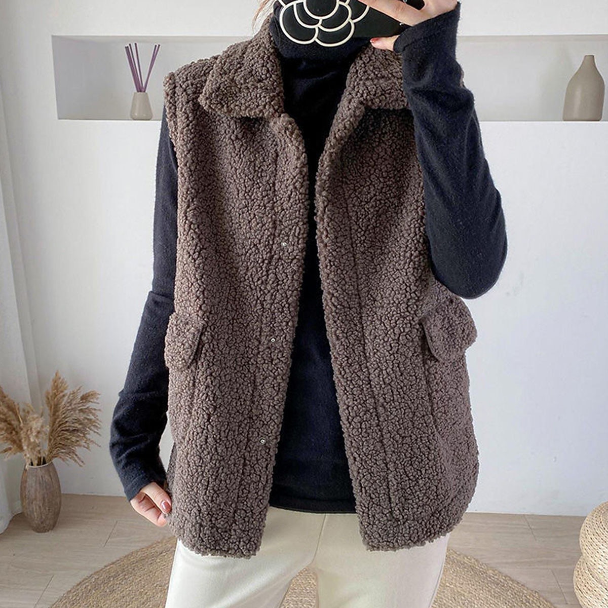 Women's Teddy Vest Winter Sherpa Jacket Winter Crop Coat with Pockets Regular Fit Windproof Warm Stylish Modern Style Plush Jacket Sleeveless Plain  Khaki Beige Coffee 2023 - US $21.99 –P9