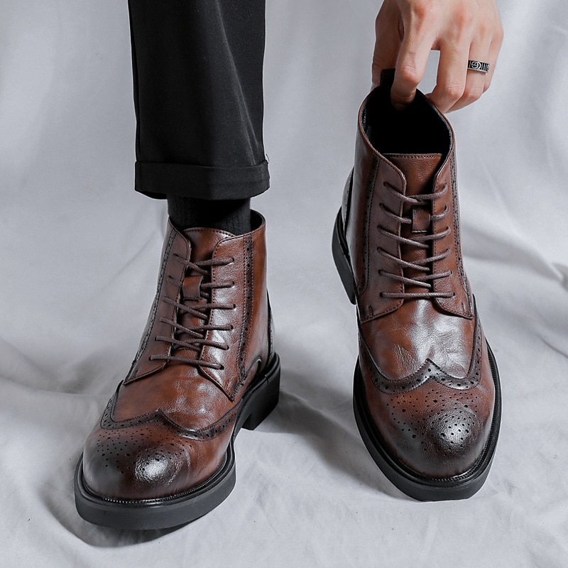 Botines brogue de cuero negro para hombre: botas clásicas de vestir con cordones y punta de ala para uso formal e informal. 2025 - $64.99 –P7