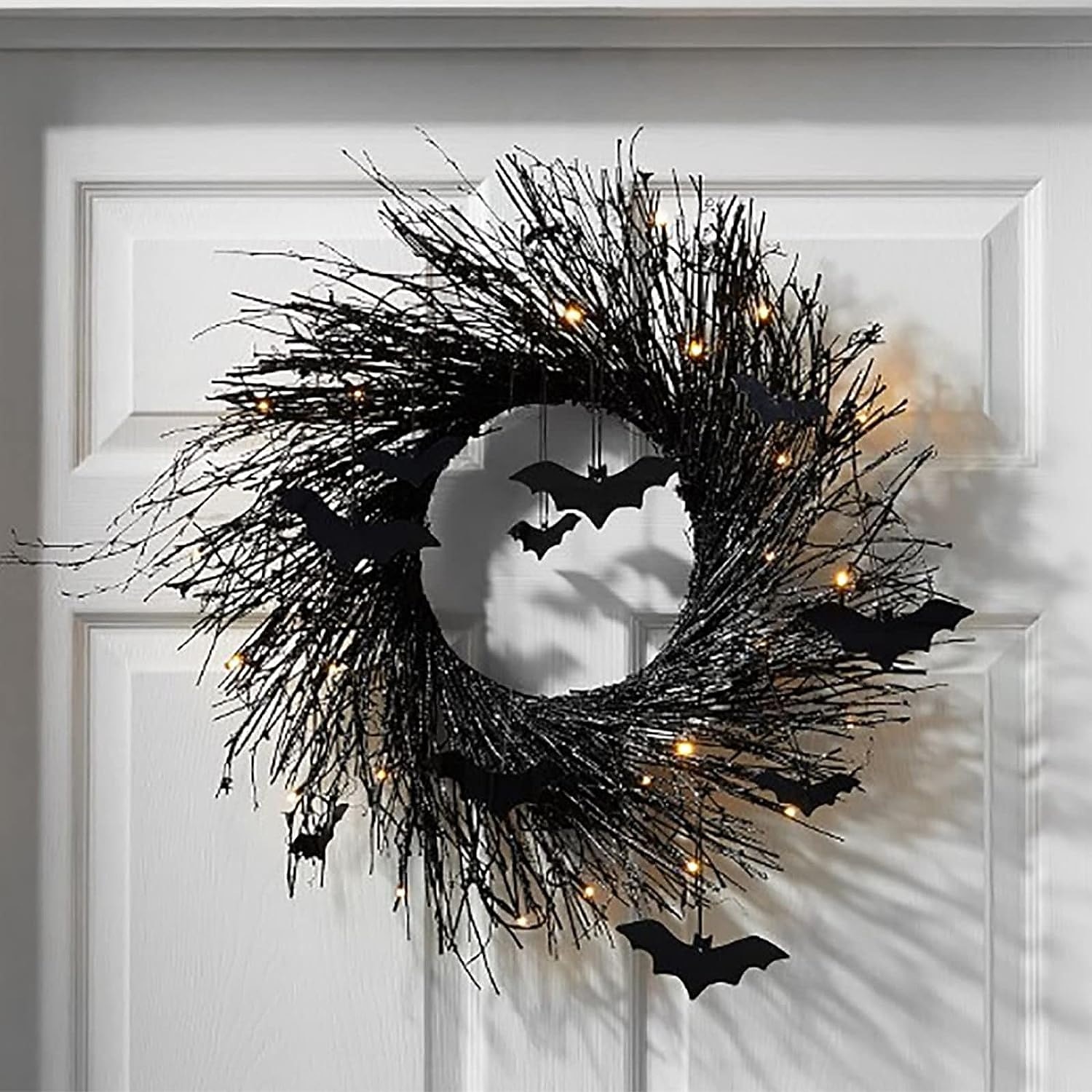 Corona de Halloween con luces coronas de Halloween preiluminadas para puerta de entrada exterior corona de puerta de Halloween negra corona iluminada decoraciones de Halloween al aire libre accesorios 2026 - $39.99 –P5