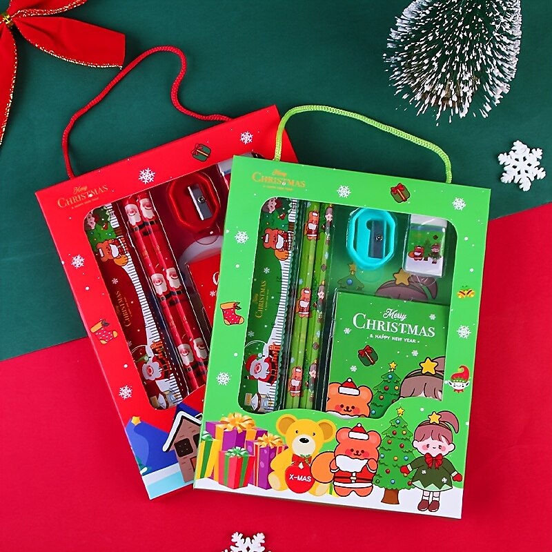 2025年 6 ピース/セット クリスマス ポータブル文具ギフト ボックス セットには、鉛筆 2 個、鉛筆削り 1 個、消しゴム 1 個、定規 1 個、付箋紙 1 個が含まれます。小学生の子供向け学習ギフト賞です。  コレクション – $10.49 –P8