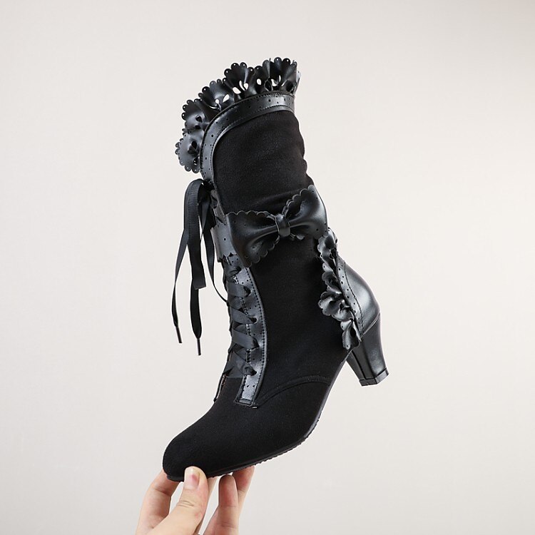 Mujer Botas Zapatos de Navidad Bullock Zapatos Tallas Grandes Exterior Navidad Diario Color sólido Botines Botines Invierno Encaje Tacón de gatito Dedo redondo Elegante Casual Minimalismo Zapatos de 2025 - $59.99 –P16