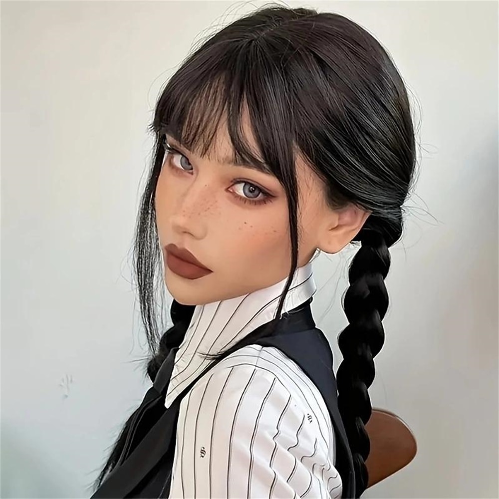 perruque synthétique mercredi droite avec 2 queues de cheval perruque fabriquée à la machine cheveux synthétiques longs noirs femmes doux naturel fête noir perruques d'Halloween de 2025 ? $22.99 –P6