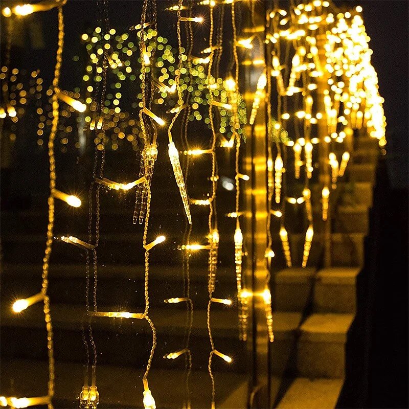 Lumière de Noël LED rideau glaçon fée guirlande lumineuse 3.5 m 96 LED flexible lumière de Noël pour cour garden party patio décor éclairage coloré ue us au royaume-uni plug de 2025 ? $22.99 –P12