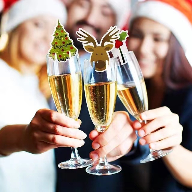 Verre à vin de noël, carte en papier, accessoires de vin pour décoration de fête, ustensiles de bar, 10 pièces de 2025 ? $8.49 –P1