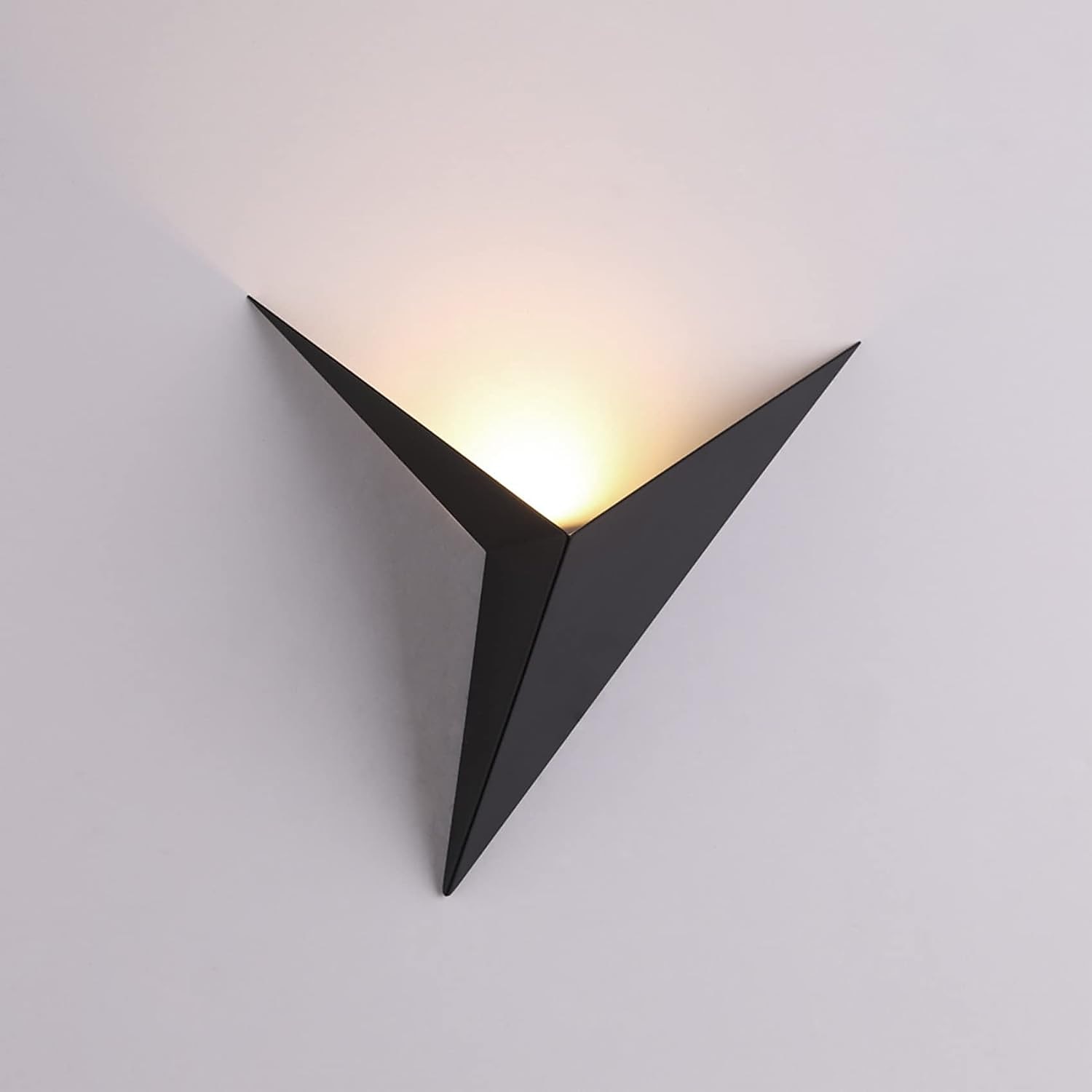 2 Stück Dreieck dreidimensionale Wandleuchte moderne Kunst und Kreativität Innenwandleuchte 3W 25cm Innenwandleuchte aus Metall AC85-265V 2026 - $82.99 –P4