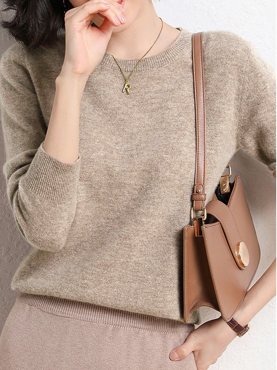 Femme Pull mode Décontractées Flexible Couleur unie A côtes Col Ras du Cou énorme manche longue Tricoter Extérieur du quotidien Sortie Noir Blanche Automne Hiver de 2025 ? $5.99 –P4