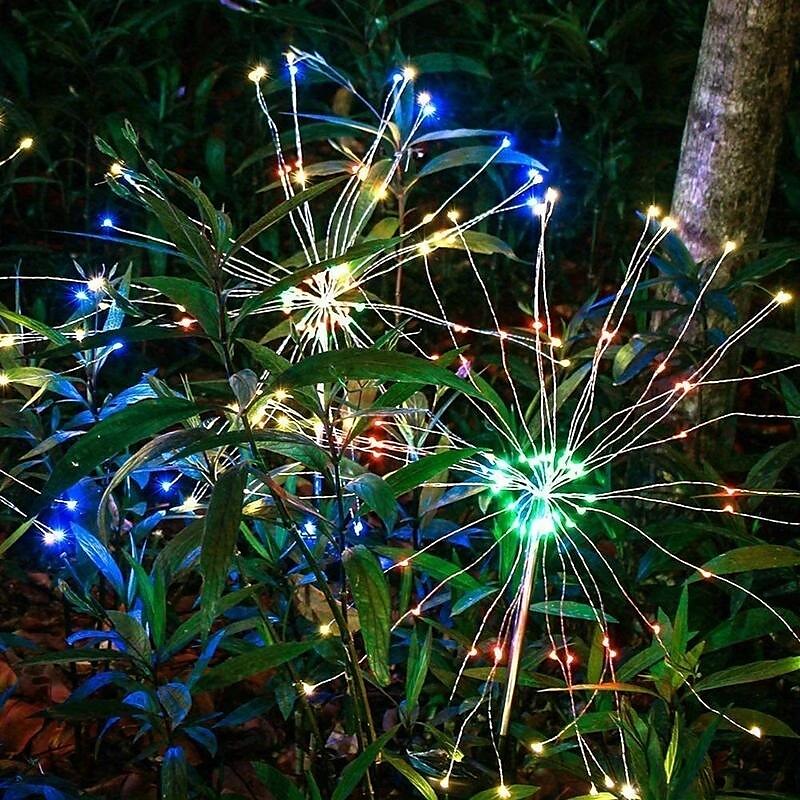 1 confezione di fuochi d'artificio decorativi natalizi a 8 funzioni ad energia solare, luce da prato montata a pavimento, matrimonio festivo, lampada decorativa impermeabile per esterni di Halloween del 2025 a $18.99 –P8