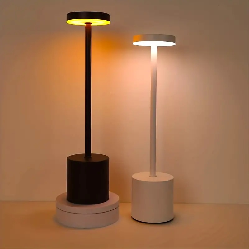 LED Metal Touch 3-Farben wiederaufladbare kabellose Schreibtischlampe Schlafzimmer Nachttischlampe minimalistische moderne Atmosphäre Schreibtischlampe USB-Aufladung 2025 - $60.99 –P4