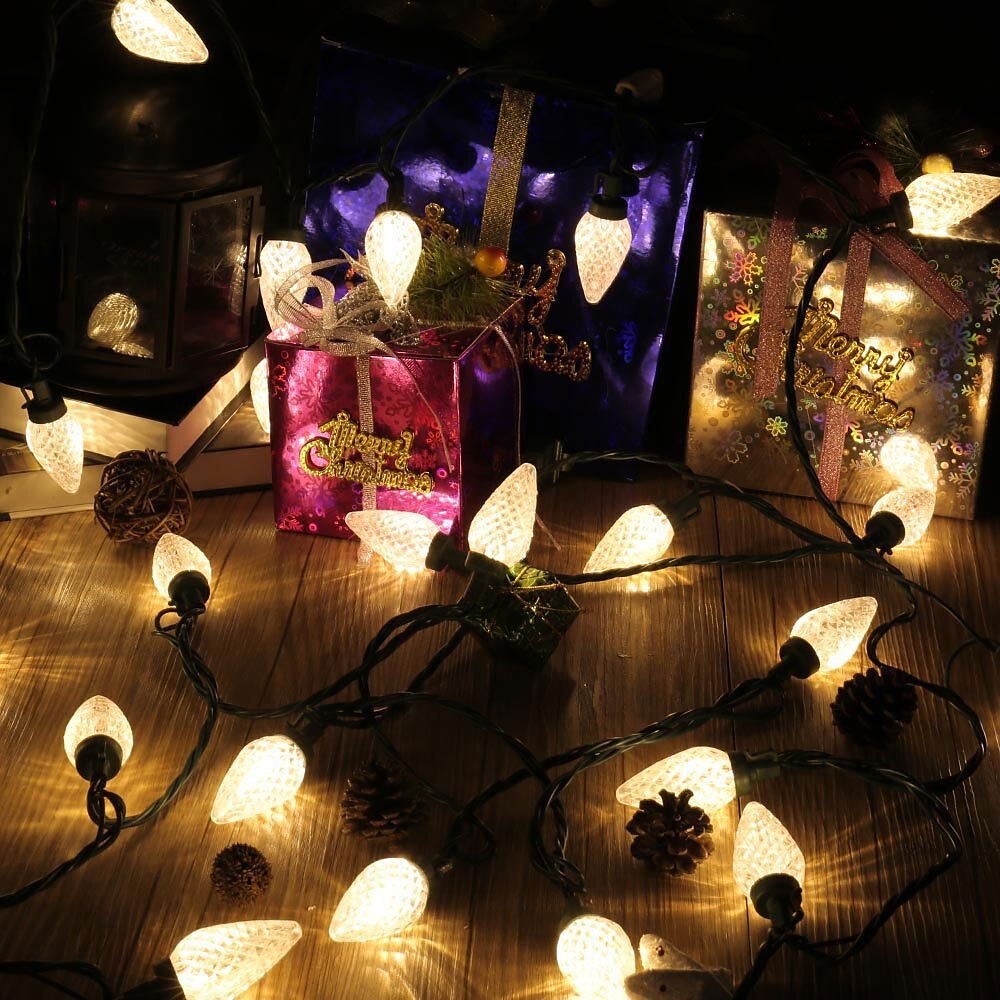lumières de Noël 16,4 pieds 50 LED C6 lumières de Noël 5 m avec fonction de synchronisation prise étanche et connectable pour la décoration de jardin de fête à la maison décorations de Noël en plein de 2025 ? $14.99 –P3