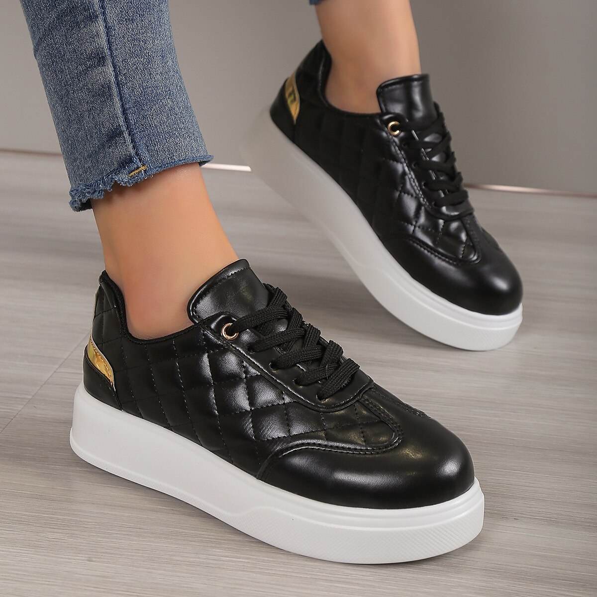 Women's Sneakers White Shoes Plus Size Platform Sneakers White Shoes Outdoor Solid Color Polka Dot Summer Winter Flat Heel Round Toe Closed Toe Fashion Sporty Casual PU Lace-up Black White Pink 2023 - AED 139 –P1