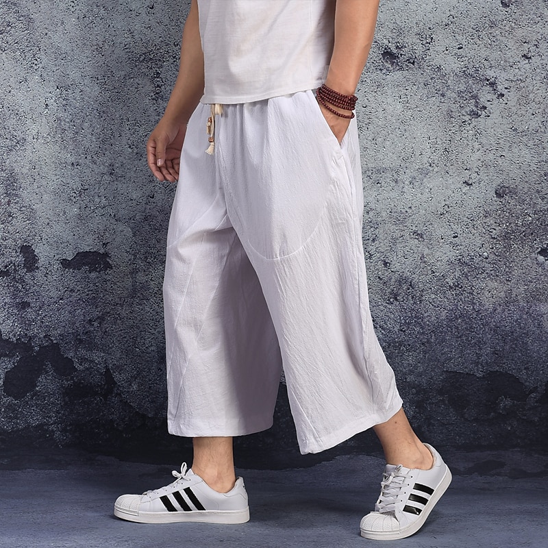 Homens Shorts de linho Shorts de verão Calças Capri Bolsos Com Cordão Cintura elástica Tecido Conforto Respirável Comprimento da panturrilha Casual Feriado Para Noite à moda Clássico Preto Branco de 2025 por $16.49 –P12