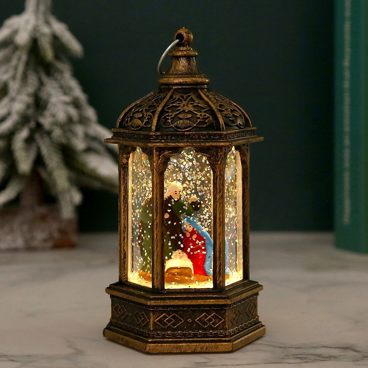 karácsonyi díszek karácsonyi ajándékok éjszakai fények mellett Mikulás hatszögletű széllámpák karácsonyi függő dísz 2025 - $20.99 –P4