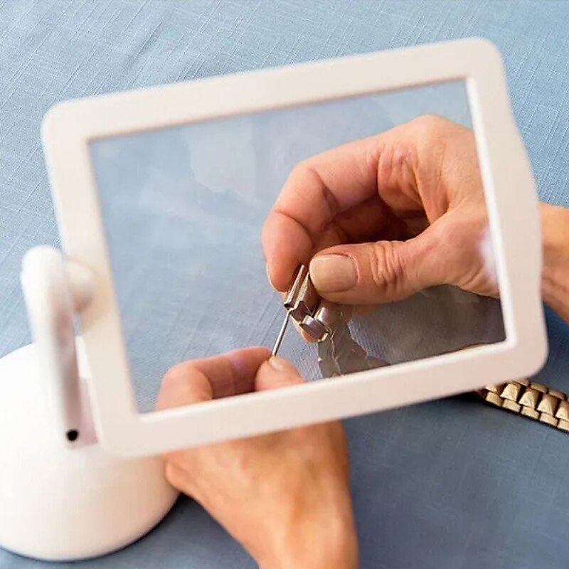 Desktop Magnifying Glass with LED Light Large Screen 360-degree Rotation 3 Times Magnification Reading Newspapers for The Elderly 2025 - $39.99 –P4