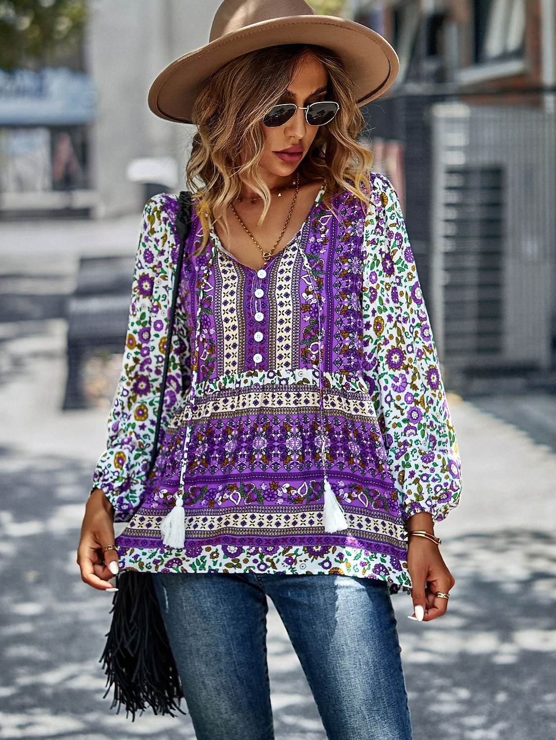 Dame Skjorte Boho skjorte Blondeskjorte Bluse Blomstret Mote Langermet V-hals Vanlige topper Avslappet Ferie Blondér Trykt mønster Rød Navyblå Blå Lilla Grønn Vår & Vinter 2025 - $31.99 –P3