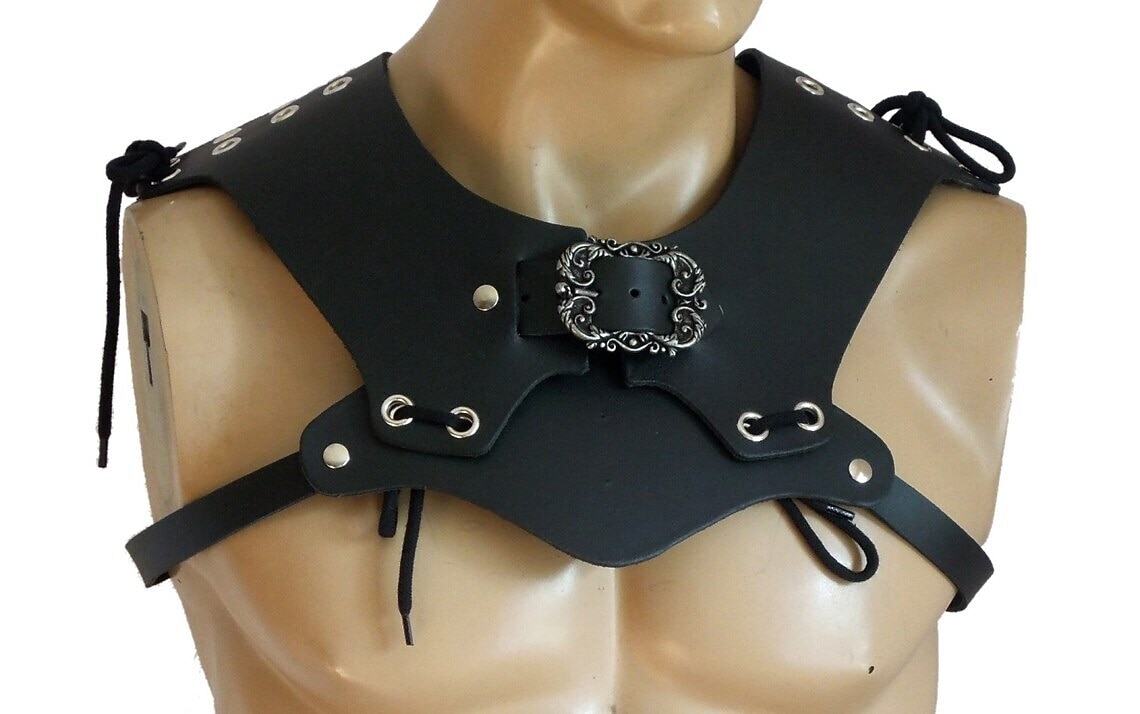 Retro Antiguo Medieval Renacimiento Armas y Armaduras Armadura de Hombro Guardia de pecho Guerrero Caballero Vikingo Disfraz Unisexo Vikingo Víspera de Todos los Santos Carnaval Rendimiento LARP 2026 - $79.99 –P17