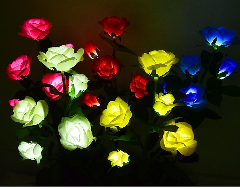 ogrodowe lampy solarne z różami, walentynkowe realistyczne kwiaty róży LED, dekoracje cmentarne, lampy palikowe do ogrodu, na dziedziniec, podwórko i grób, dekoracyjne, wodoodporne (czerwone, z 3 świecącymi główkami kwiatów) 2025 - $14.99 –P5