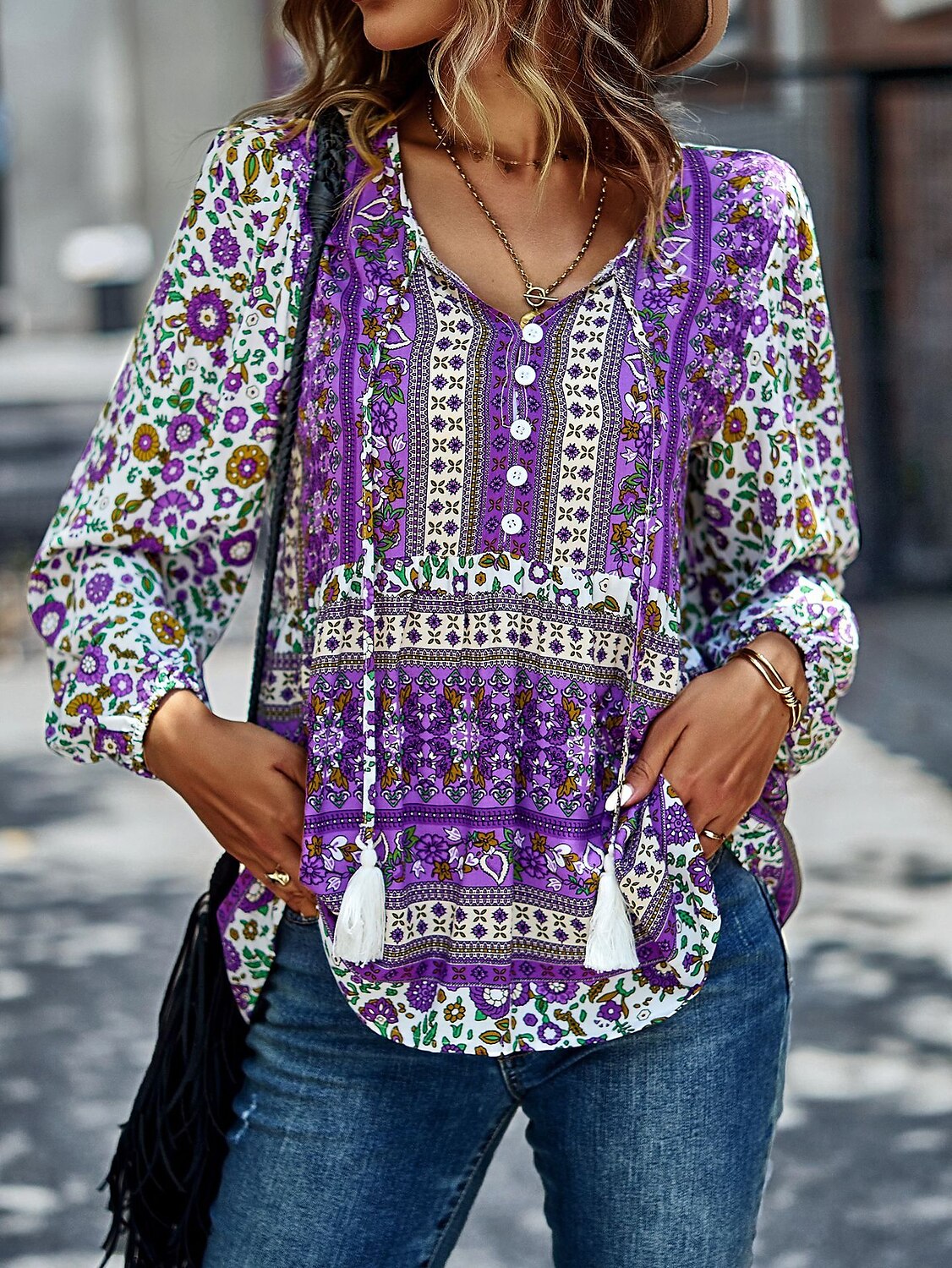 Dame Skjorte Boho skjorte Blondeskjorte Bluse Blomstret Mote Langermet V-hals Vanlige topper Avslappet Ferie Blondér Trykt mønster Rød Navyblå Blå Lilla Grønn Vår & Vinter 2025 - $31.99 –P2