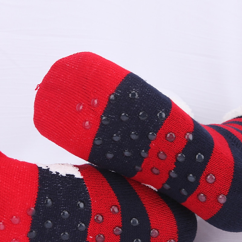 Papá Noel Artículos Para Celebrar la Navidad Calcetines de Navidad Hombre Mujer Navidad Nochebuena Estilo lindo Calcetines 2025 - $15.49 –P2