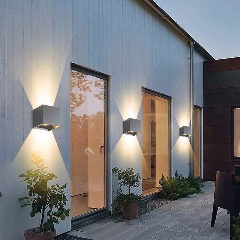 applique da parete per esterni a led angolo del fascio regolabile 10w su e giù luce applique da parete per esterni impermeabile a led grigio lampada da parete nera led ip65 impermeabile 1050lm del 2025 a $26.99 –P1