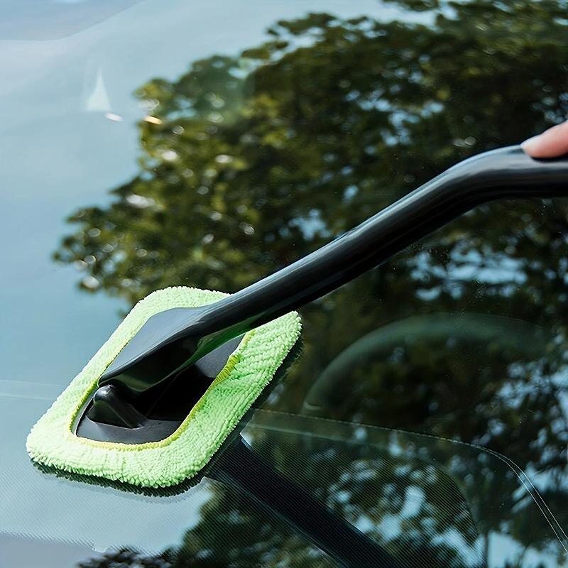 1pc, Long Handle Car Window Windshield Cleaner Brush Kit - Easy To Use Wipe Tool For Cleaning And Protecting Your Windshield - Car Window Brush. 2025 - $11.99 –P4