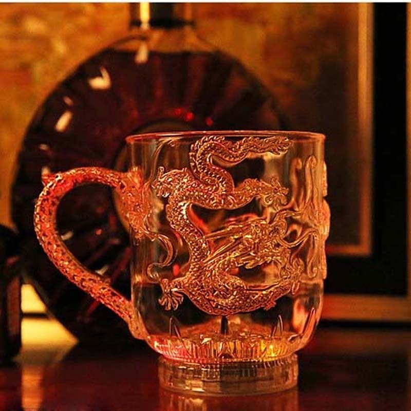 LED blikající světlo indukční duhová barva pivní sklenice pohár hrnky na whisky (tvar draka) er 2025 - $13.99 –P6