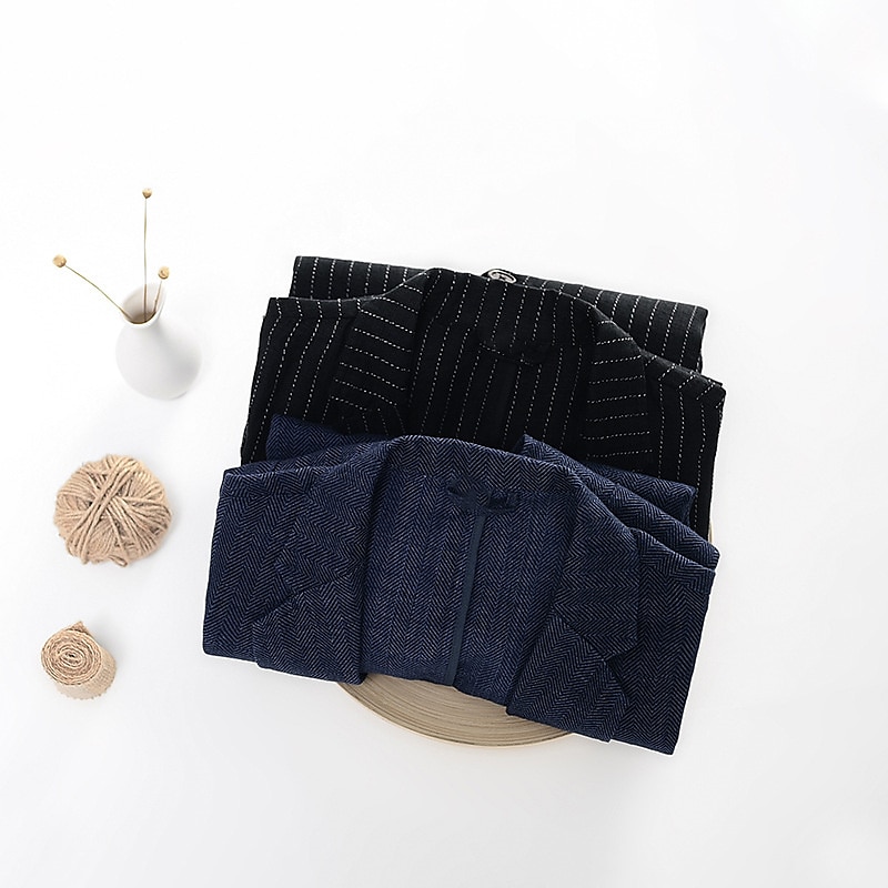 100% Lin Herre Blazer i lin Blazer Virksomhet Formell kveld Bryllupsfest Mote Fritid Vår & Vinter عادي Lomme Fritid / hverdag Enkeltkneppet Blazer Svart Mørkeblå 2025 - $61.99 –P6