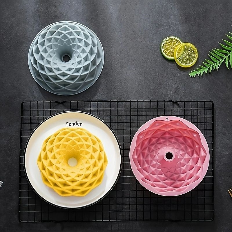 2025年 花の花の形のケーキベーキングパン1個、シリコン3Dモデリング、DIYベーキングケーキ、チョコレート、アイスクリーム、ファッジゼリーやその他の生産、ベーキングツール、キッチンガジェット用品に適しています。  コレクション – $11.99 –P3