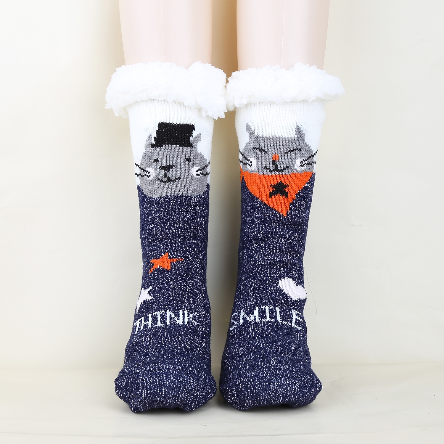 Papá Noel Artículos Para Celebrar la Navidad Calcetines de Navidad Hombre Mujer Navidad Nochebuena Estilo lindo Calcetines 2025 - $15.49 –P18