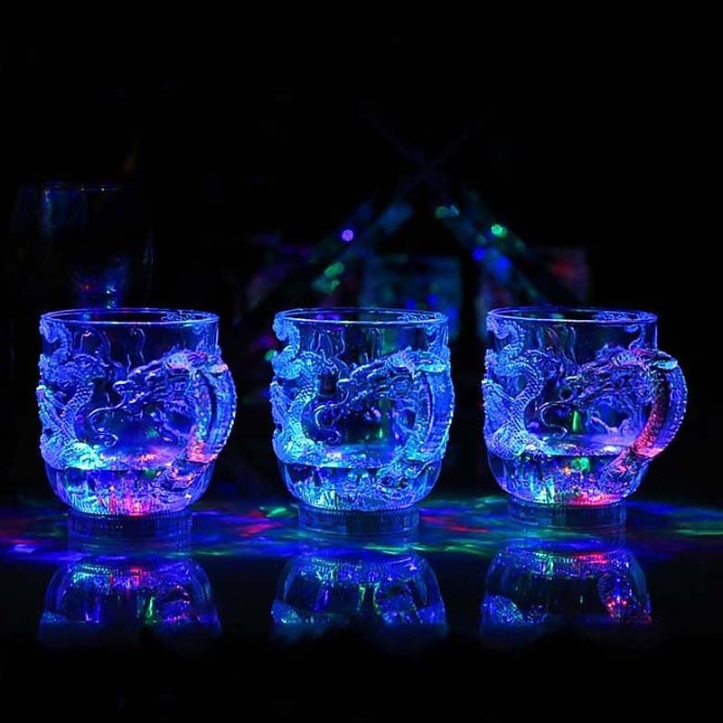 LED blikající světlo indukční duhová barva pivní sklenice pohár hrnky na whisky (tvar draka) er 2025 - $13.99 –P3