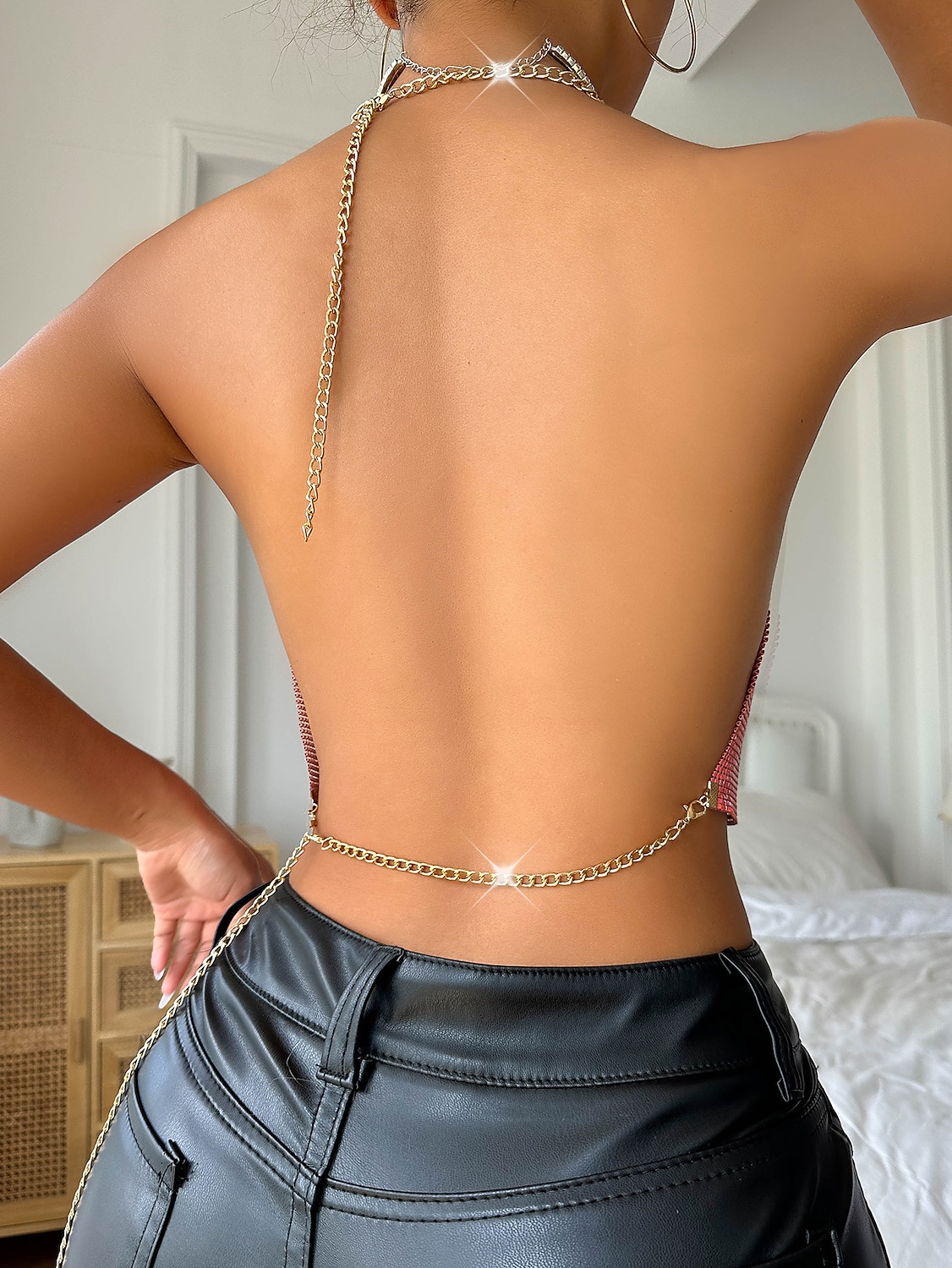 Fémes Hát nélküli Szikra Spagetti pántos trikó Testlánc Crop Tank Top Diszkó Jelmez Női Parti Klub Pride Parade Felnőttek Trikó 2025 - $23.99 –P32
