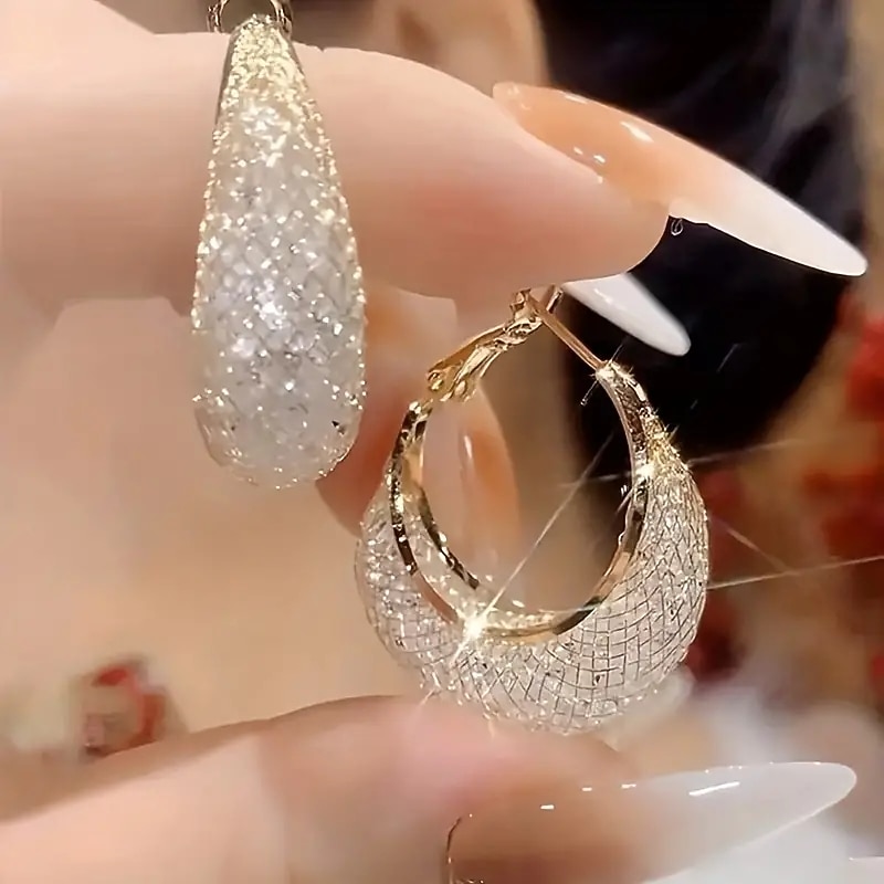 Damen Ohrstecker Tropfen-Ohrringe Kreolen Retro Tropfen Elegant Vintage Stilvoll Einfach Luxus Ohrringe Schmuck Gold Für Party Strasse Täglich Festtage Festival 1 Paar 2025 - $10.99 –P4