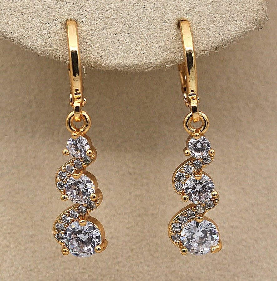 Mujer Pendientes colgantes Pendiente Estilo retro Alegría Elegante Vintage Moda Lujo Dulce Aretes Joyas Rojo claro / Verde / Arco Iris Para Boda Víspera de Todos los Santos Regalo 1 Par 2025 - $12.99 –P4