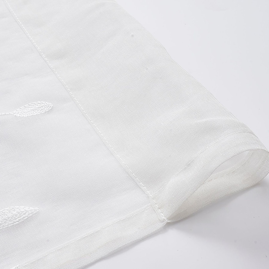 Rideau semi-transparent blanc brodé de feuilles, ensemble de rideaux à passe-tringle, panneau de fenêtre, drapé pour chambre de fille/chambre d'enfant/crèche/salon 1 panneau de 2025 ? $18.49 –P3