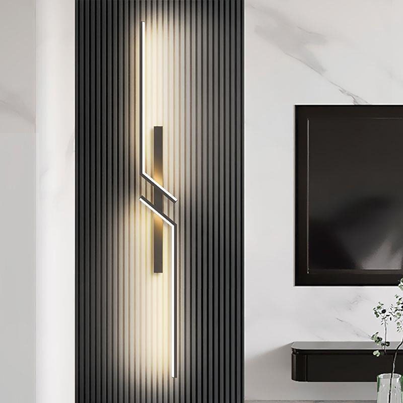 Lampada da parete a led nera moderna lampada da parete lineare in metallo lampada da parete per interni a led applique da parete design a lunga striscia lampada da parete per interni per soggiorno del 2025 a $104.99 –P8