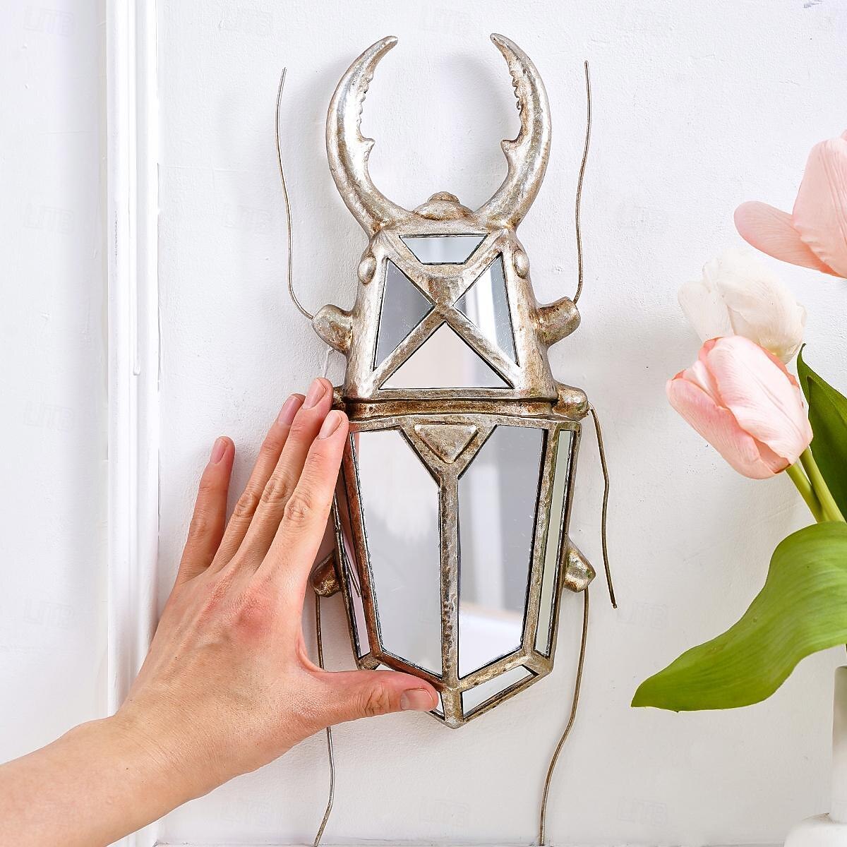 1PC Ccreative Rresin Mmaterial Gold Asilver Uunicorn Beetle Home Decoration Hhandicraft Wall Hanging with a Special Design Of Mmirror Inlaid Surface is a Good Collectible For Iinsect Eenthusiasts 2025 - $54.99 –P8