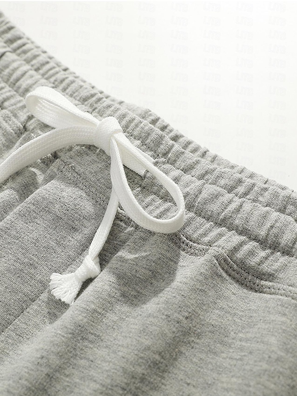 Homens Shorts de moletom Calções de treino Shorts casuais Bolsos Com Cordão Cintura elástica Tecido Conforto Respirável Comprimento do joelho Casual Diário Feriado Esportes Moda Preto Verde Tropa de 2026 por $14.49 –P10