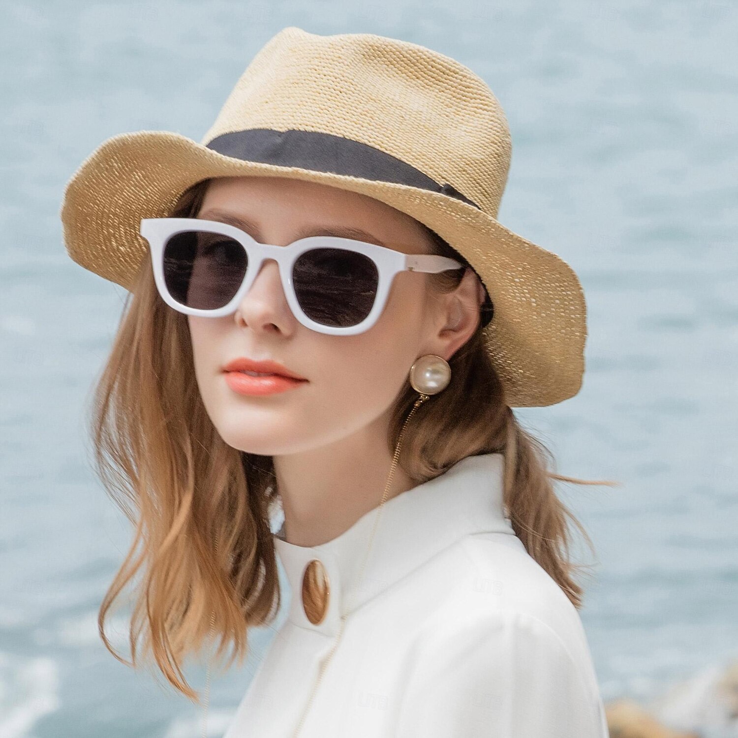 Chapeaux Fibre naturelle Paille Chapeau de seau Chapeau de Paille Chapeau de soleil Mariage Casual simple Classique Avec Ruban Casque Couvre-chef de 2025 ? $30.99 –P11